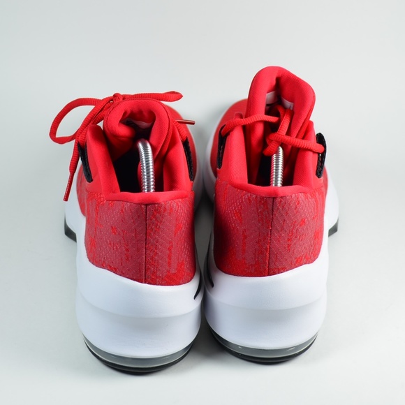 nike infuriate 2 low red